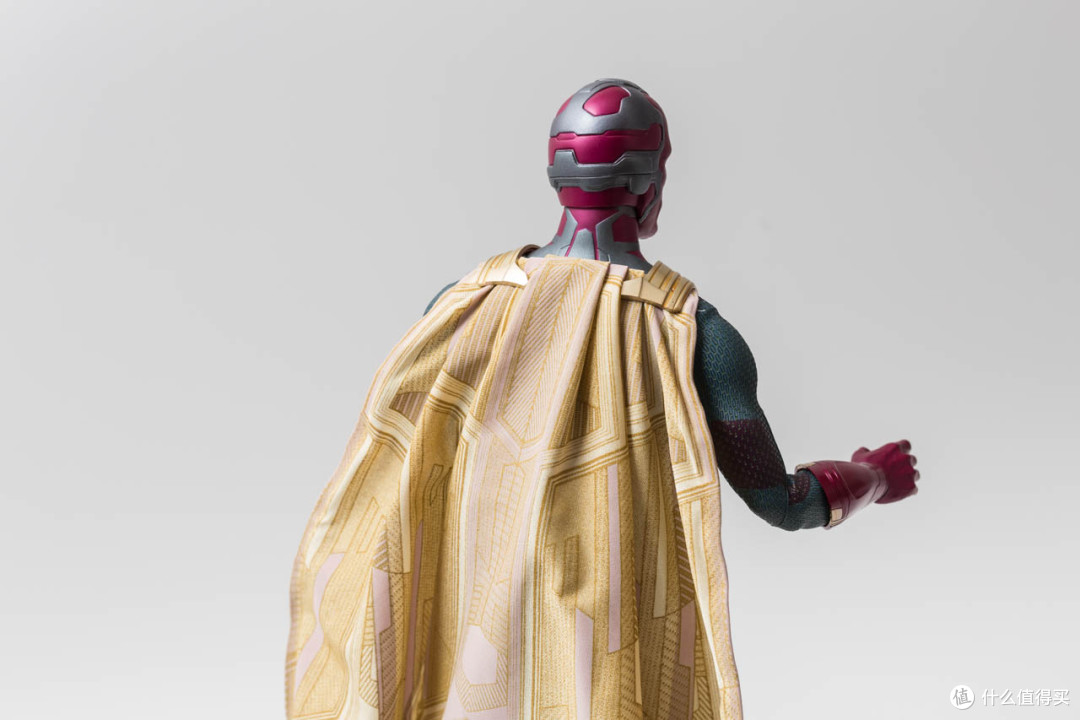HOTTOYS 复仇者联盟奥创纪元 雷神、幻视、钢铁军团打包晒