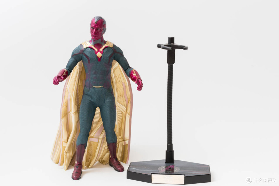 HOTTOYS 复仇者联盟奥创纪元 雷神、幻视、钢铁军团打包晒