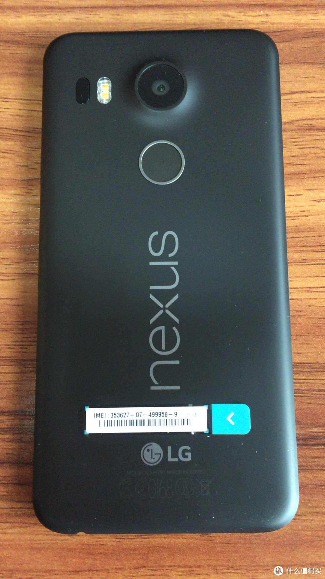 Google Nexus 5x 背面