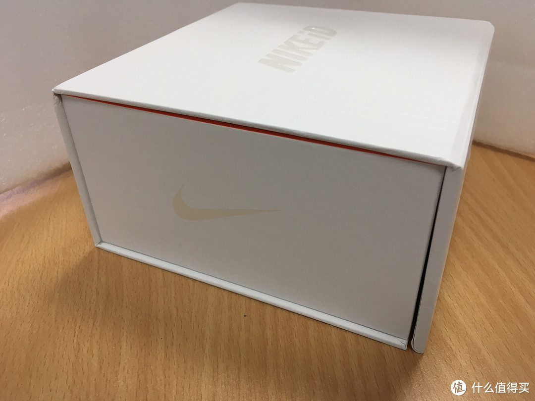 想见证孩子成长每一步：入手 NIKE WAFFLE 1 iD 婴童定制运动童鞋