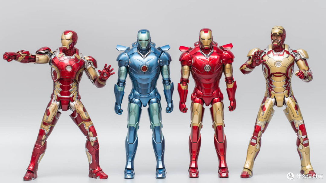 HOTTOYS 复仇者联盟奥创纪元 雷神、幻视、钢铁军团打包晒