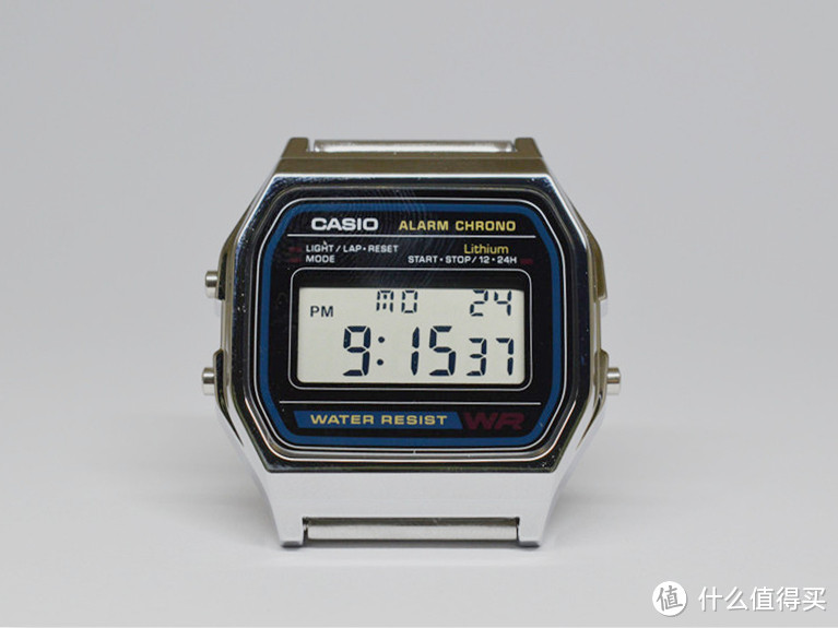 爸爸年轻时好像也戴过：CASIO 卡西欧 A158WA-1JF 复古电子表