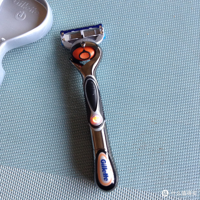 原創新人#我的第一次海淘:gillette 吉列 剃鬚刀開箱