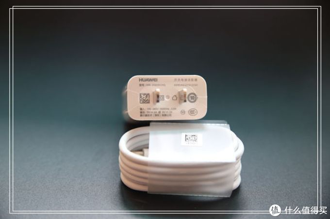 借我一双慧眼吧——评 honor 荣耀 V8 双摄像头手机