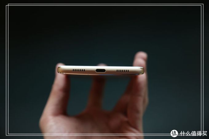 借我一双慧眼吧——评 honor 荣耀 V8 双摄像头手机