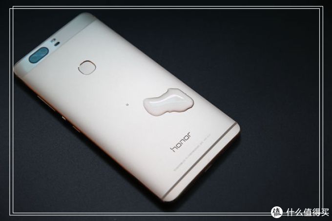 借我一双慧眼吧——评 honor 荣耀 V8 双摄像头手机