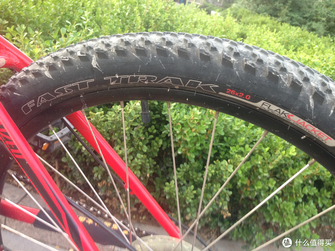 Specialized 闪电 HARDROCK COMP DISC 山地车