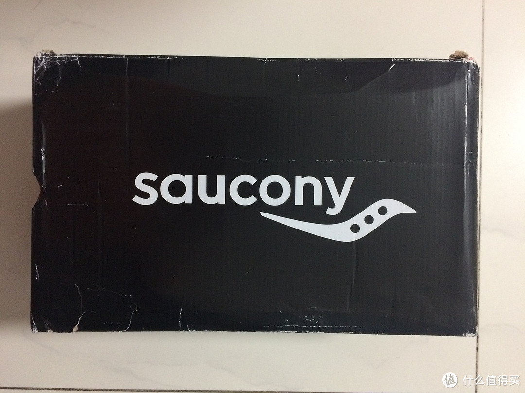 Saucony 索康尼 Triumph ISO 2 黑蓝配色 开箱+100KM后使用感受
