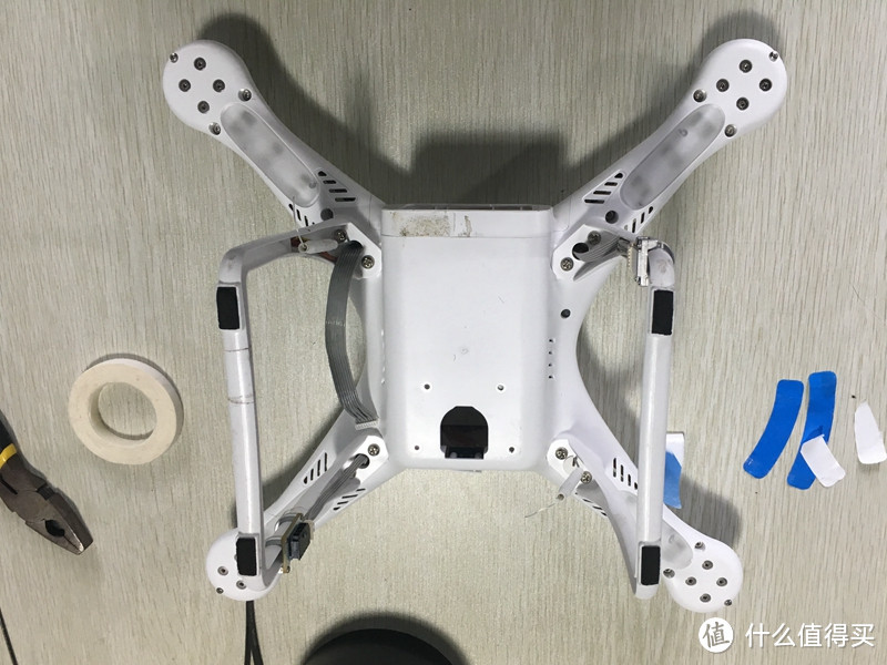 DJI 大疆 飞翔之精灵2 Phantom 2四轴飞行器维修换壳记