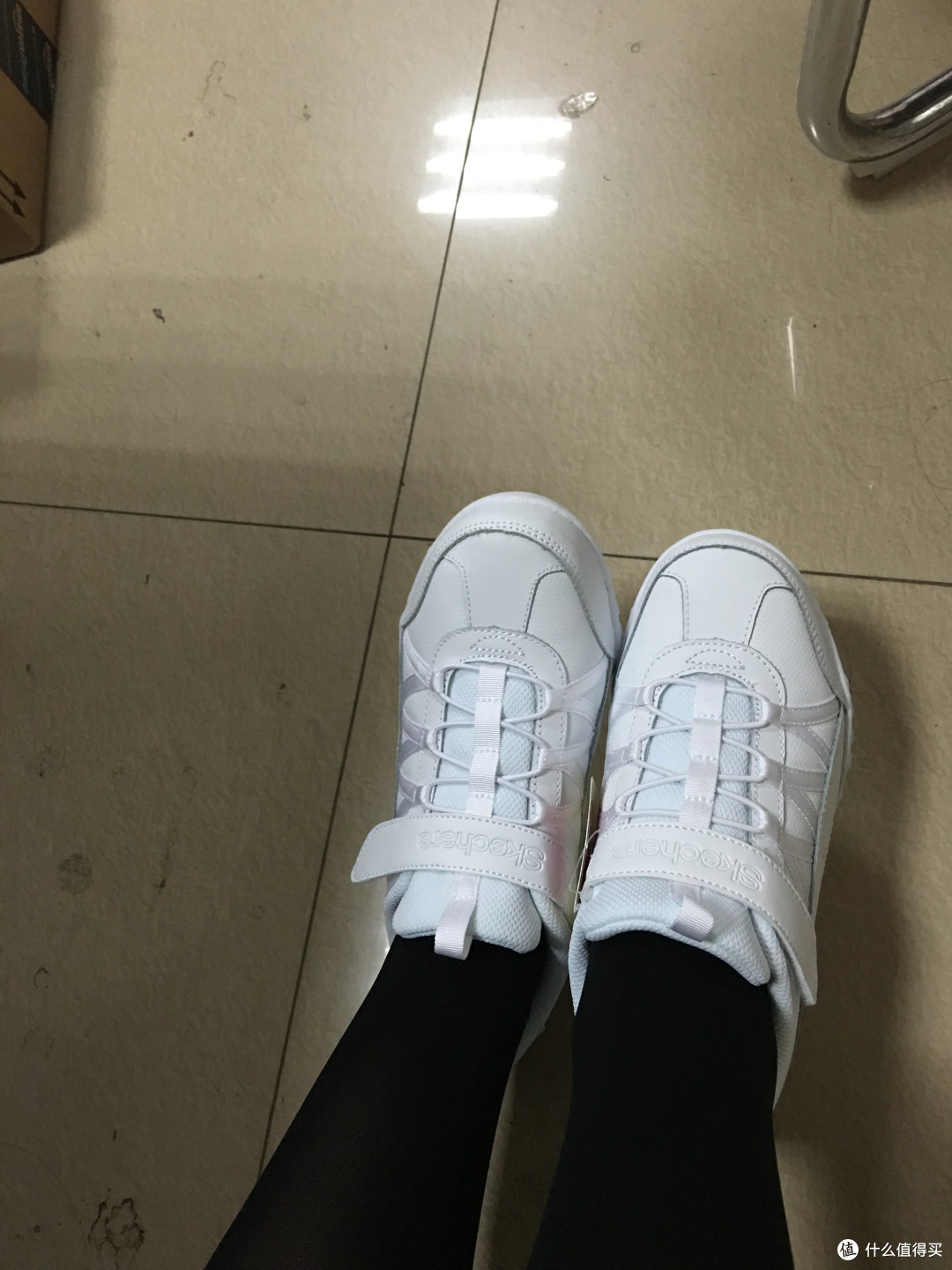 我买了小白鞋,不是为了跟随潮流!Skechers Kids Sweet Kicks 童鞋