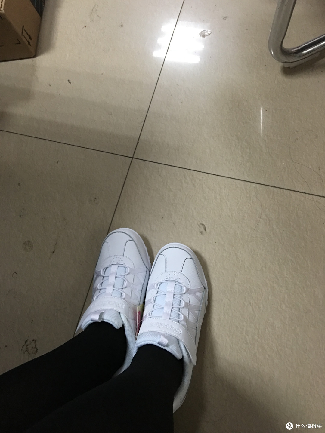 我买了小白鞋,不是为了跟随潮流!Skechers Kids Sweet Kicks 童鞋