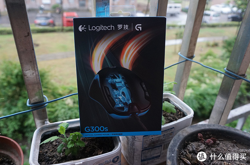 太强大，感觉用不上：回归原始，Logitech 罗技 G300s 游戏光电鼠标