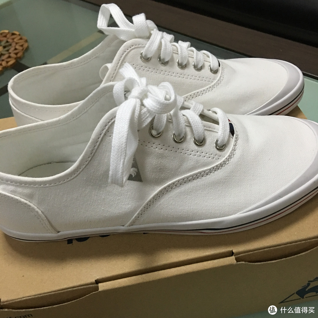 跟随潮流的le coq sportif Grandville 中性休闲鞋