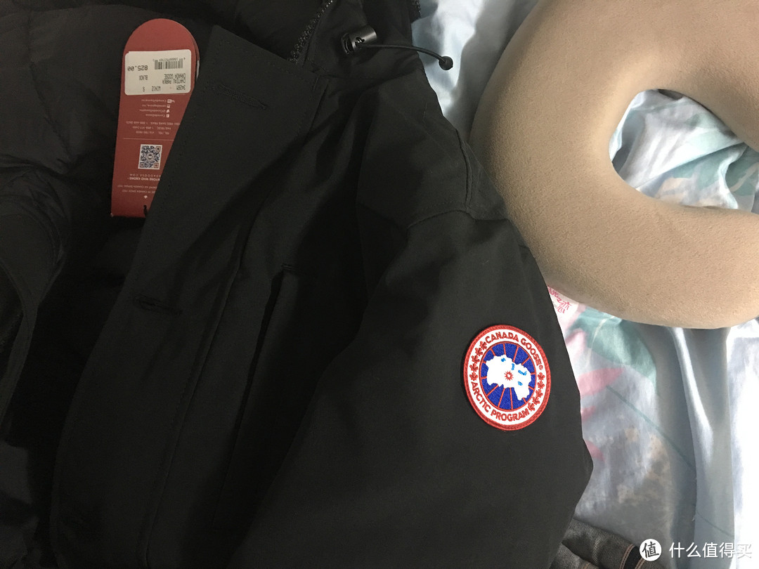 冒着热死的风险——美亚五折入手 Canada Goose 加拿大鹅 羽绒服 开箱（附渣驾驭）