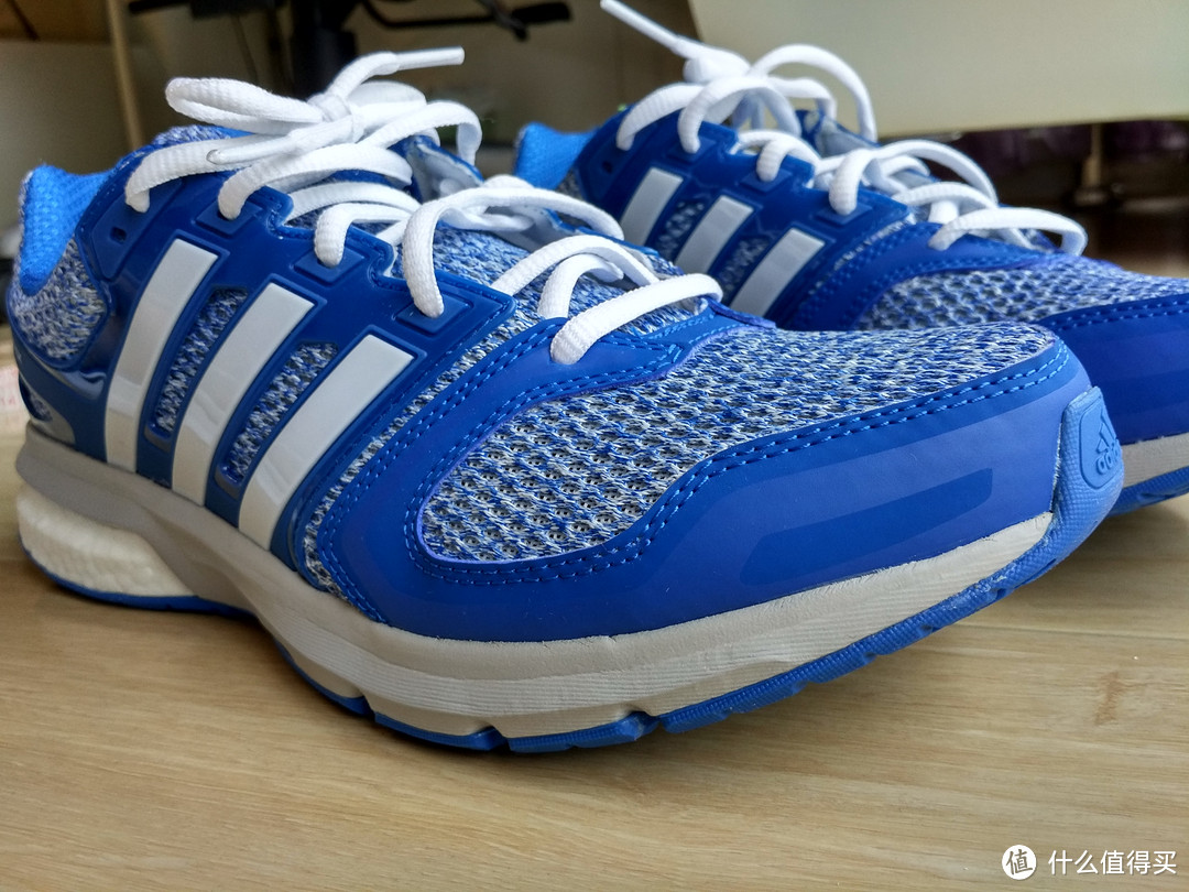 一抹清凉的北卡蓝——adidas 阿迪达斯 questar boost 男款跑鞋 AQ6643