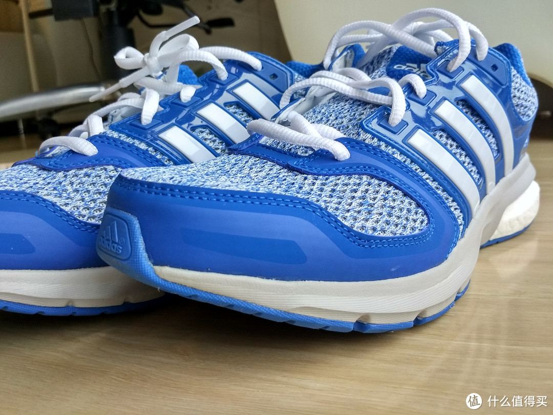 一抹清凉的北卡蓝——adidas 阿迪达斯 questar boost 男款跑鞋 AQ6643