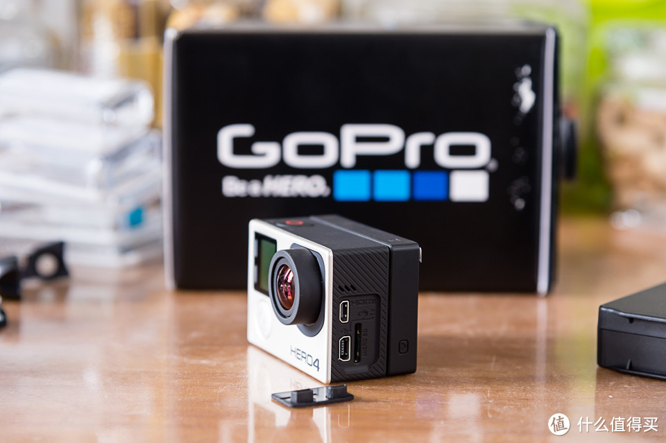 女王大人送的定情6周年礼物：GoPro HERO4 Black 运动相机