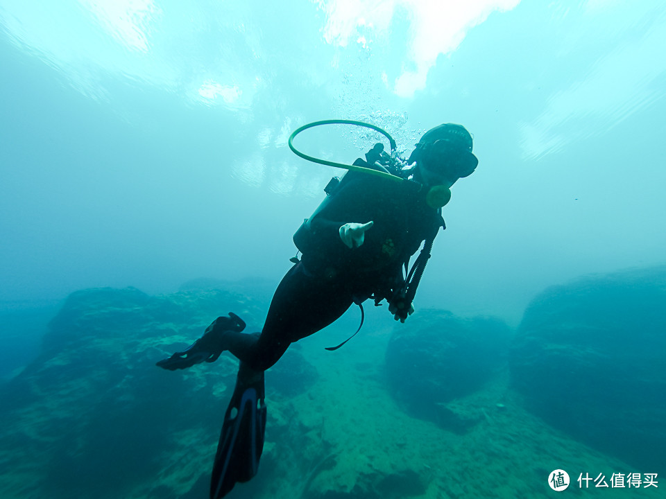 女王大人送的定情6周年礼物：GoPro HERO4 Black 运动相机