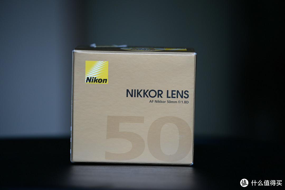 人类光学精华之标头：Nikon 尼康 AF 50mm f/1.8D 标准定焦镜头开箱小试