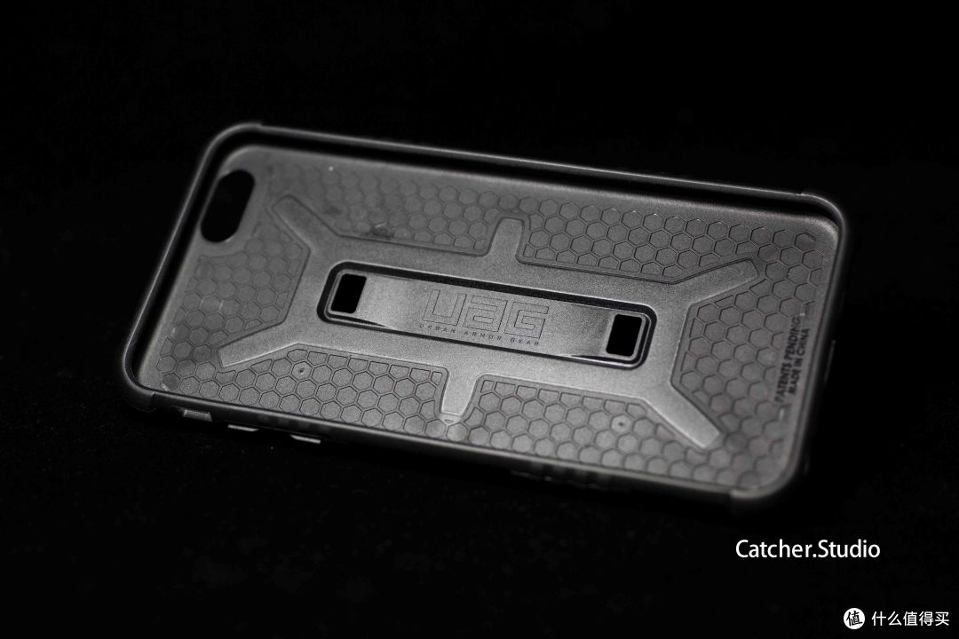 UAG:“城市装甲”手机壳 iPhone 6s Plus版