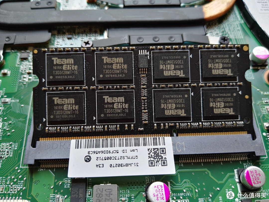 给超级本换内存 十铨（Team） 低电压 DDR3 1600 8G 笔记本内存