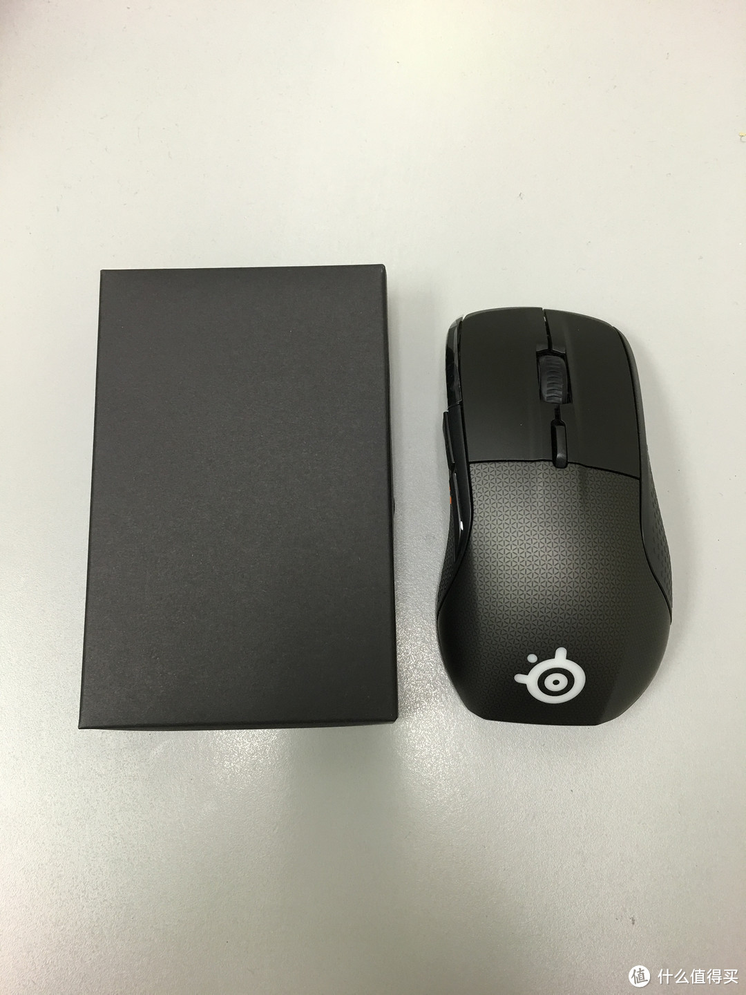 SteelSeries 赛睿 Rival 700 鼠标 开箱