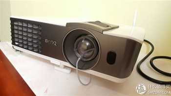 深度吐槽—BenQ 明基 i701投影仪解毒评测！！