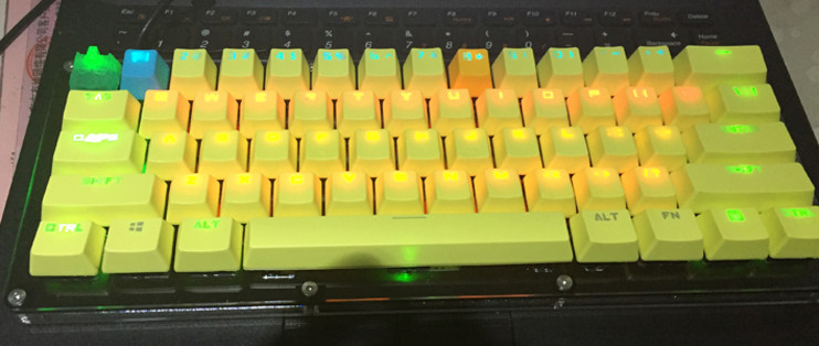 Corsair 海盗船k70 Rgb 银轴机械键盘开箱 键盘 什么值得买