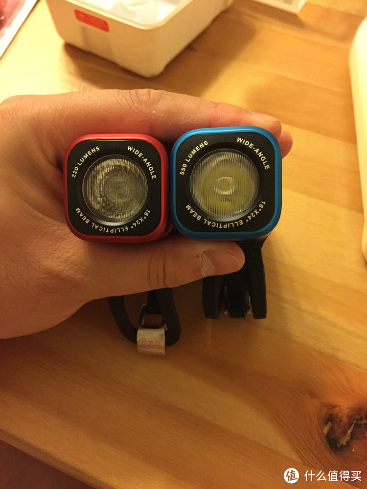 KNOG Blinder Arc 550/220 以及其他KONG自行车车灯