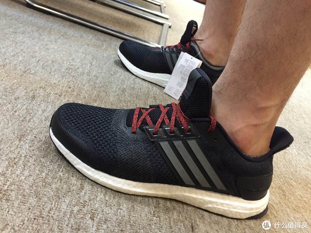 wiggle.co.uk入手adidas 阿迪达斯 ultra boost st 黑白 运动鞋