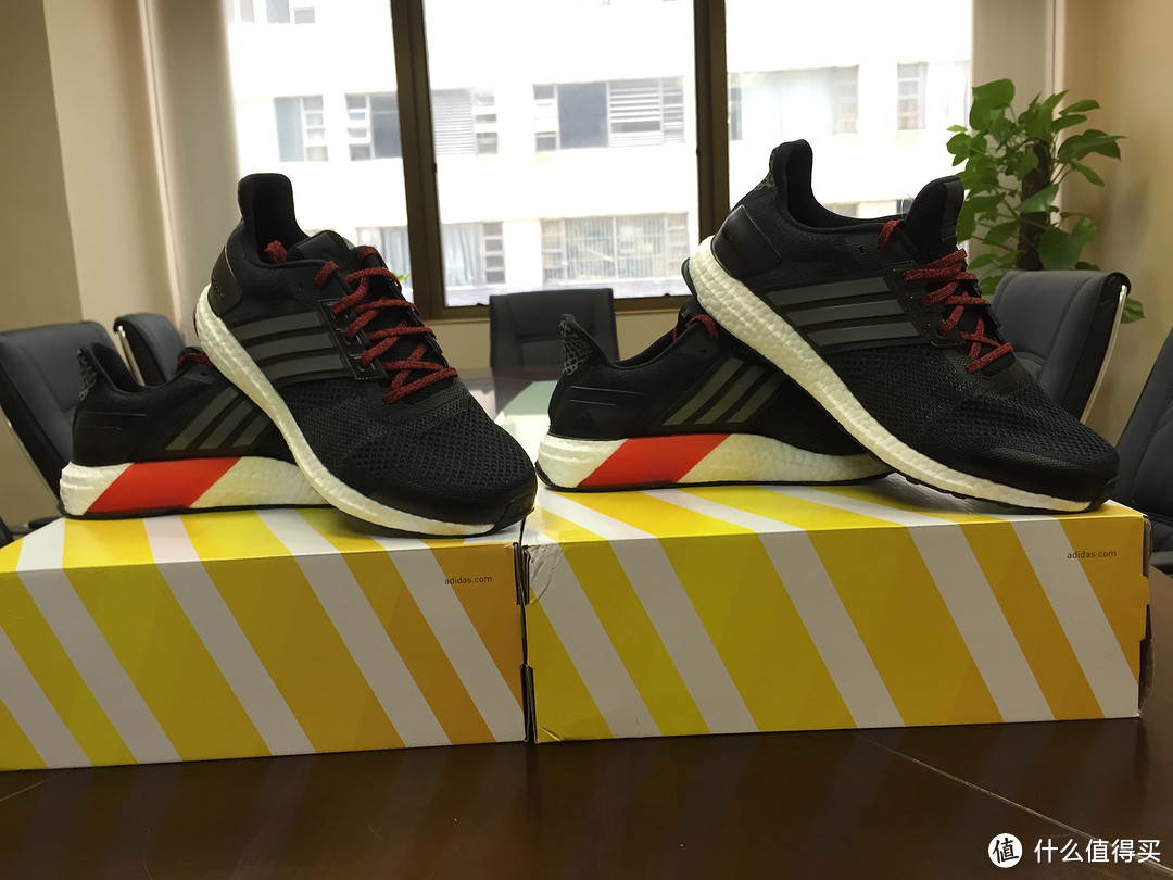 wiggle.co.uk入手adidas 阿迪达斯 ultra boost st 黑白 运动鞋