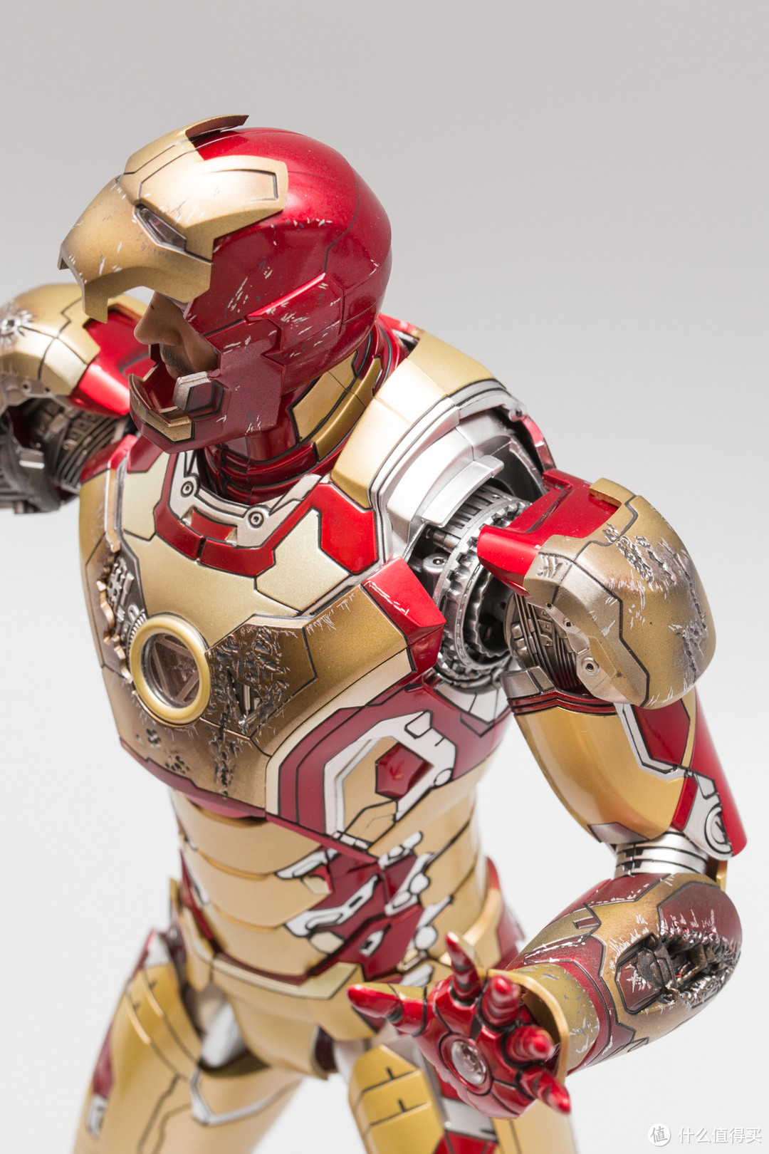 God bless Iron Man！Hottoys 合金版钢铁侠战衣