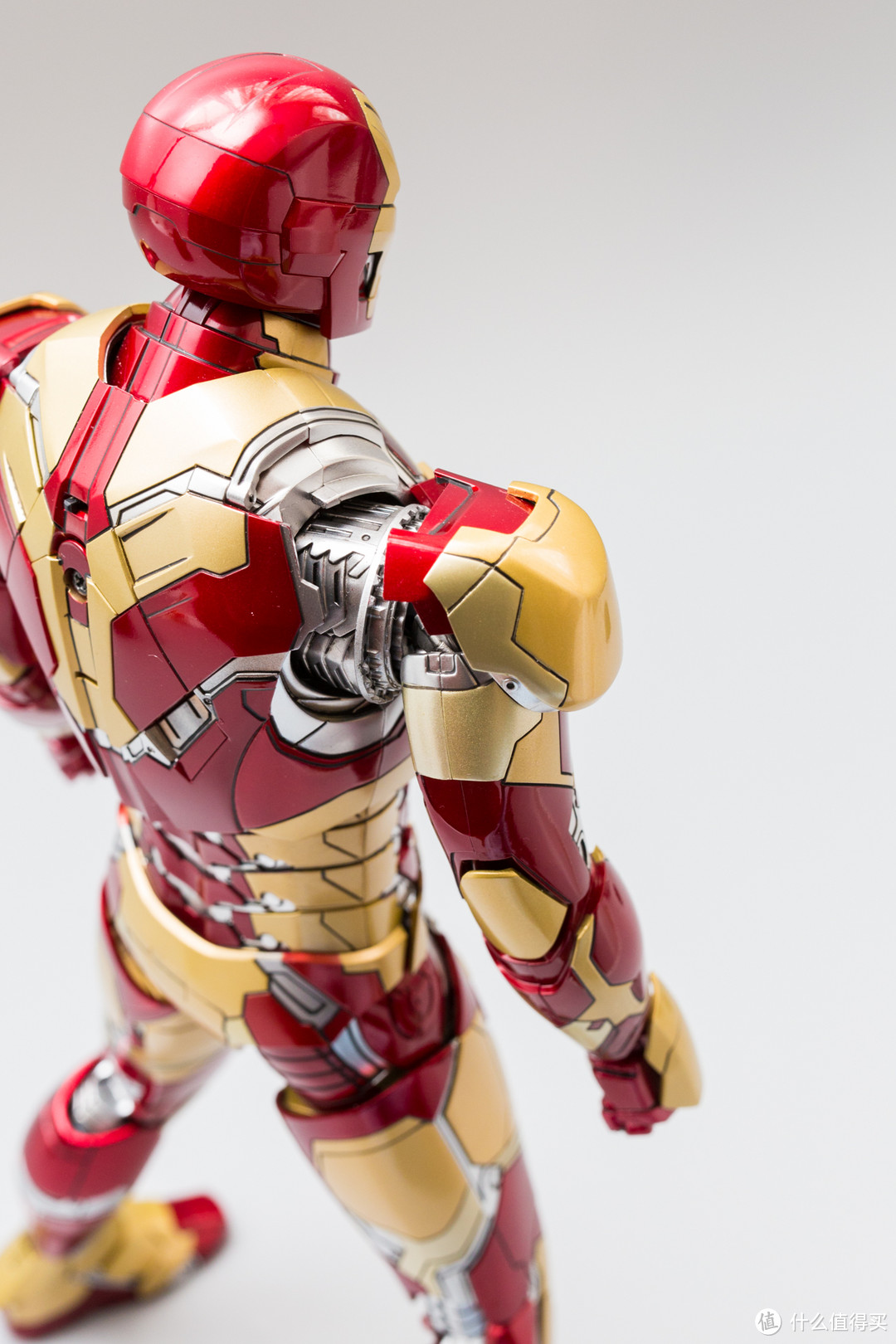 God bless Iron Man！Hottoys 合金版钢铁侠战衣