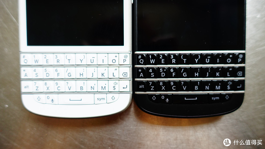 有莓有谱 好用不好用是后话：女莓友的存货与 BlackBerry 黑莓 Priv 智能手机