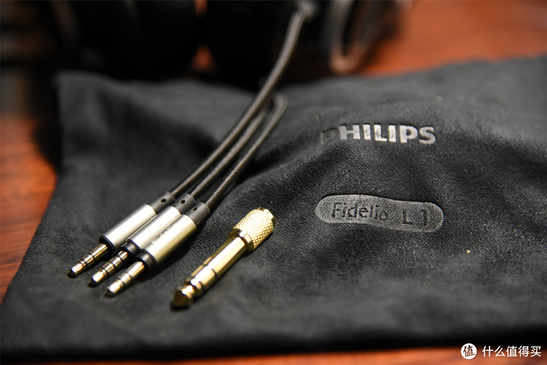 PHILIPS 飞利浦 Fidelio X1 头戴式耳机 开箱