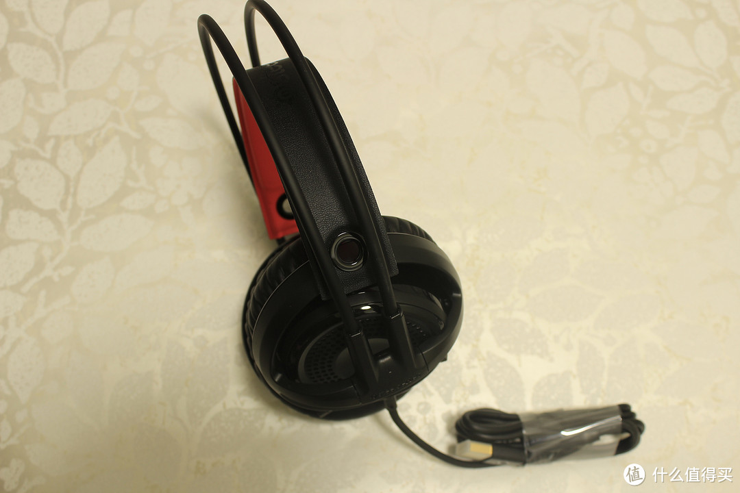 耳机中的变色龙——赛睿SIBERIA 350游戏耳机