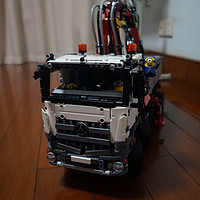 我的第一个乐高大set：LEGO 乐高 42043 奔驰3245卡车 开箱晒物