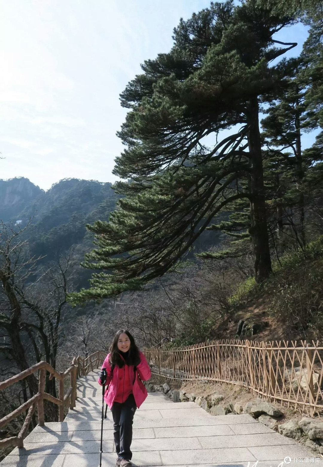 人杰山灵的黄山