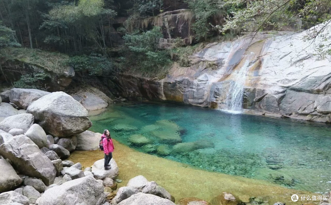 人杰山灵的黄山