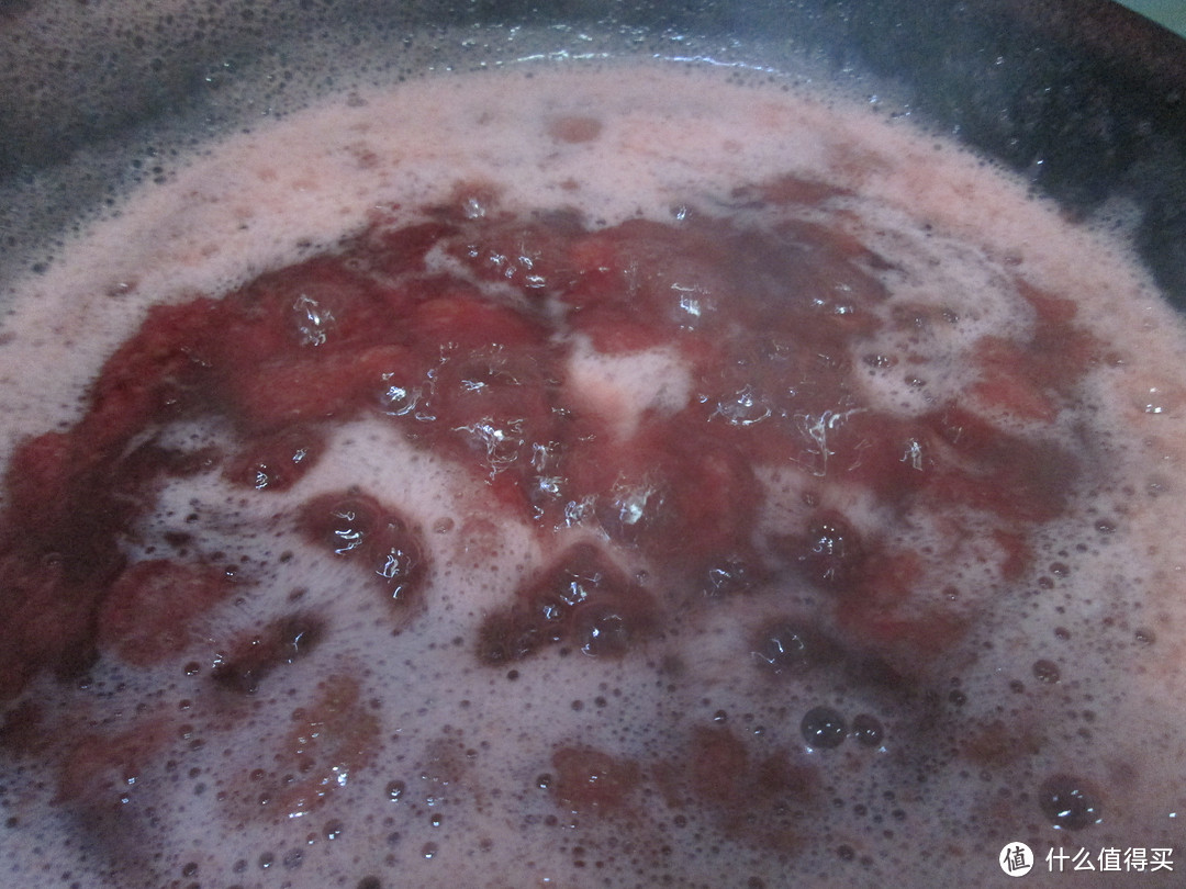 记一大锅草莓酱的粗犷制作与长久储藏