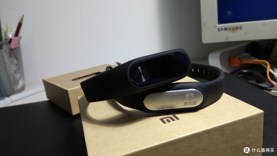 MI 小米手环2 开箱,对比gear fit 和小米手环1