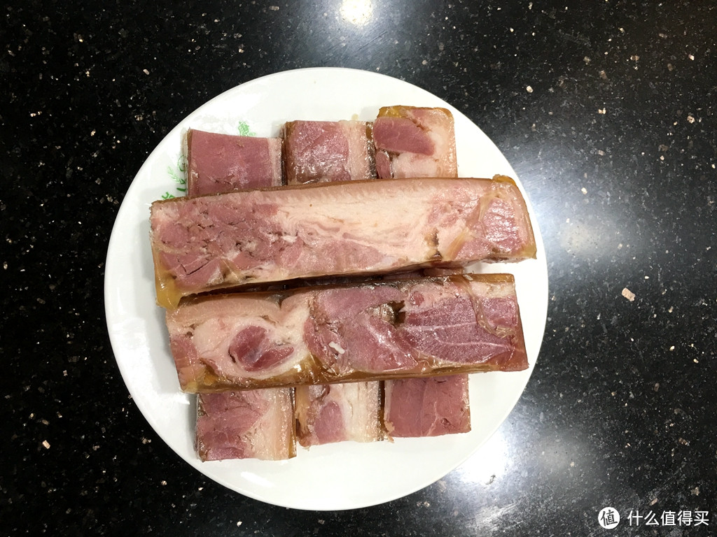 腿也累了,也到中午時分了,鎮江特色美食,鍋蓋面,餚肉(這個字在鎮江我