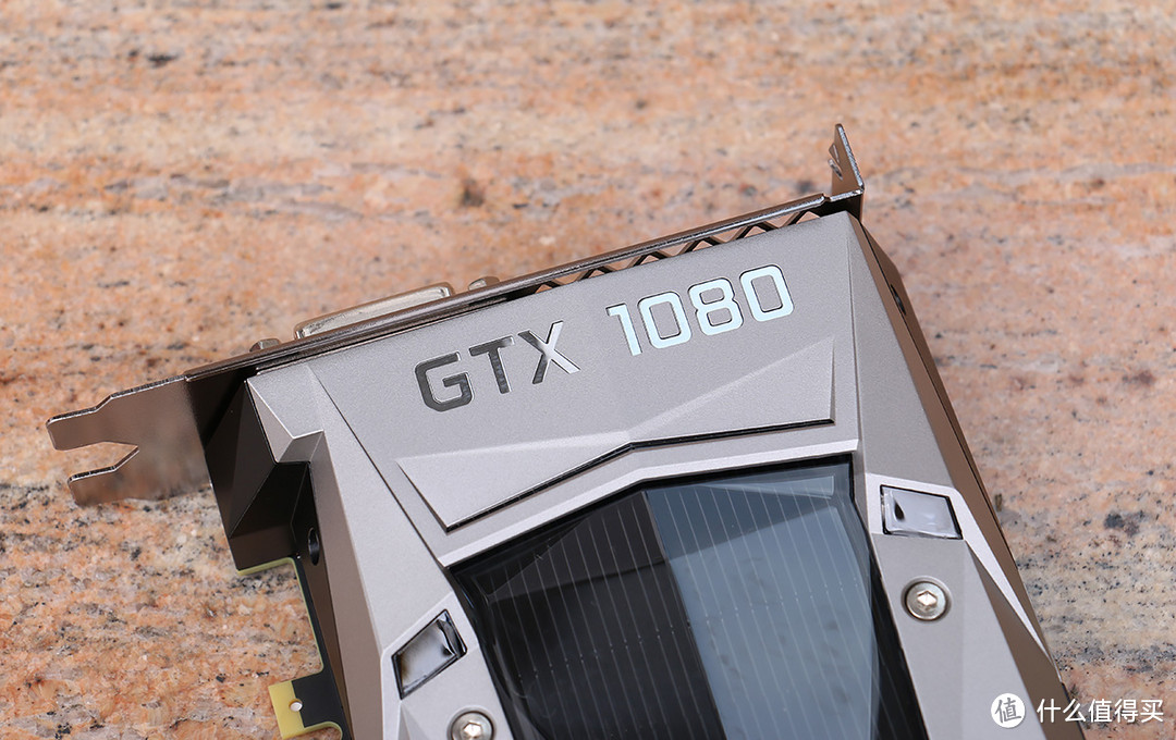 #618看我的#喜迎EVGA GTX 1080，618 剁手 32寸 4K 显示器外加Cooler Master 酷冷至尊 MasterCase Maker 5 装机小晒