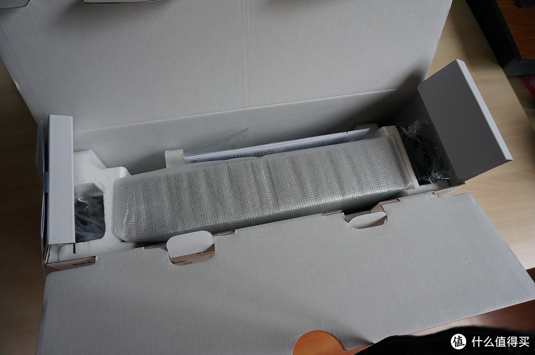 Blue Snowball-Ice 雪球 USB电容麦克风 & SONY 索尼 SRS-X77 蓝牙音箱 开箱