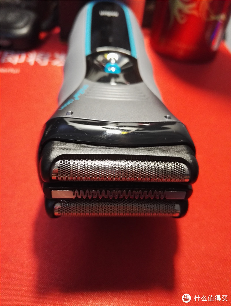 平生买的第一把电动剃须刀——BRAUN 博朗 cruZer 6 Clean Shave 洁净剃须刀