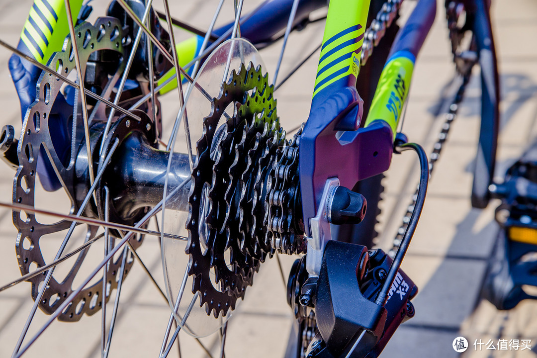 性能均衡的入门级 DECATHLON 迪卡侬 ROCKRIDER520 山地自行车众测报告