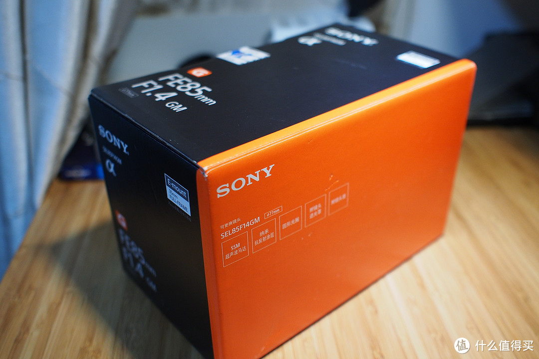 SONY 大师系列 85 1.4GM 镜头 开箱