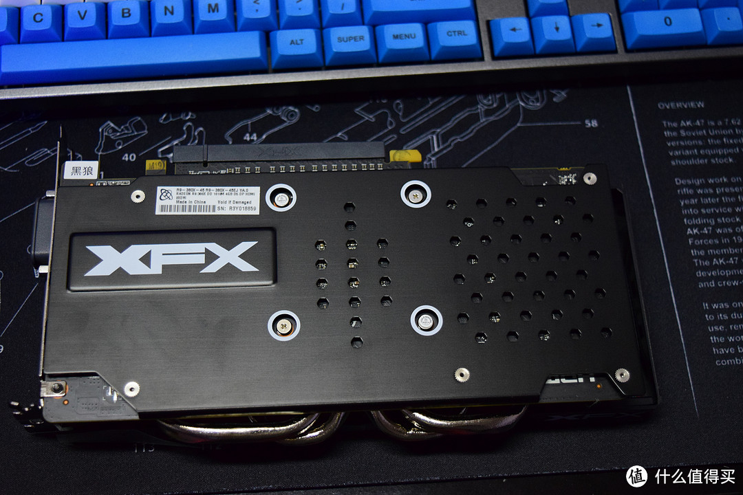 入手 XFX 讯景 R9380X 显卡