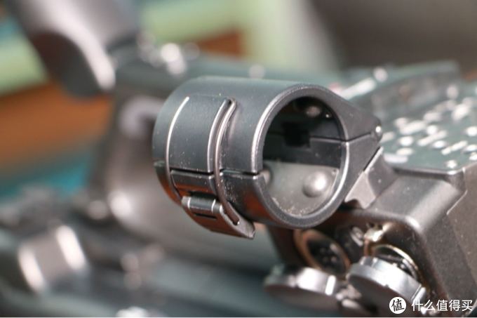 #本站首晒# SONY 索尼 hxr-nx3 手持式存储卡高清摄录一体机