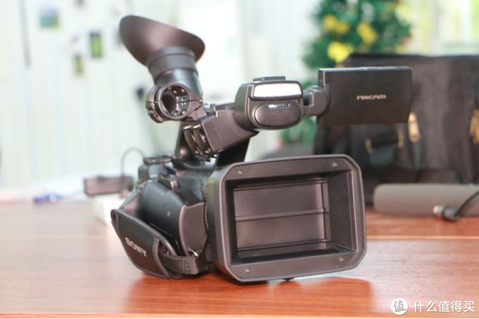 #本站首晒# SONY 索尼 hxr-nx3 手持式存储卡高清摄录一体机